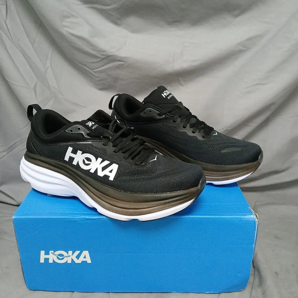 HOKA BONDI RUNNING SHOES – BLACK - SIZE 9.5