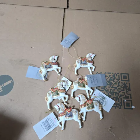 3 BOXES OF ASSORTED GISELA GRAHAM SMALL DECORATIONS 