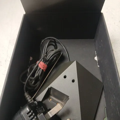 BANG & OLUFSEN BEOCOM 6000 CHARGER