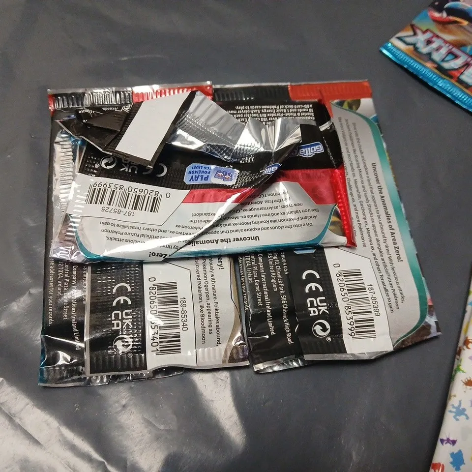 LOT OF APPROXIMATELY 35 ASSORTED POKEMON TRADING CARD BOOSTER PACKS