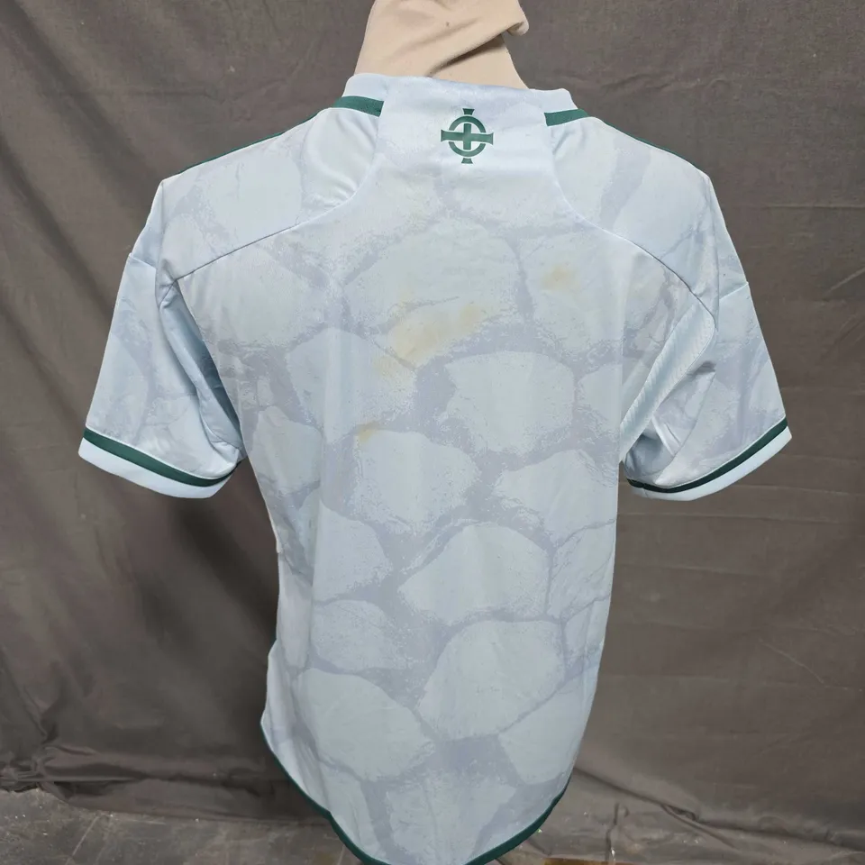 ADIDAS IRISH FOOTBALL ASSOCIATION JERSEY IN GREEN/BLUE SIZE M