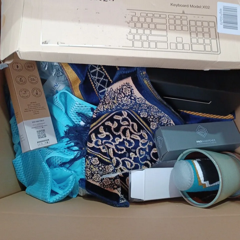 BOX OF APPROX 20 ASSORTED ITEMS TO INCLUDE - CREP & GUARD ANTI CREASE - ELF REUSEABLE BOTTLE - WIRELESS KEYBOARD ECT