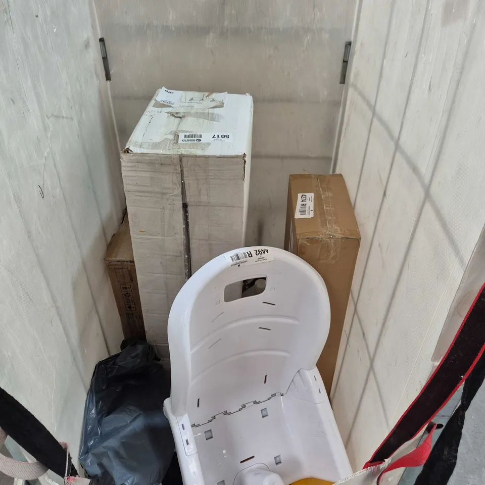 CAGE OF ASSORTED HOUSEHOLD ITEMS TO INCLUDE: BRAKE DISC, OIL FILTER, HIGHCHAIR SEAT.
