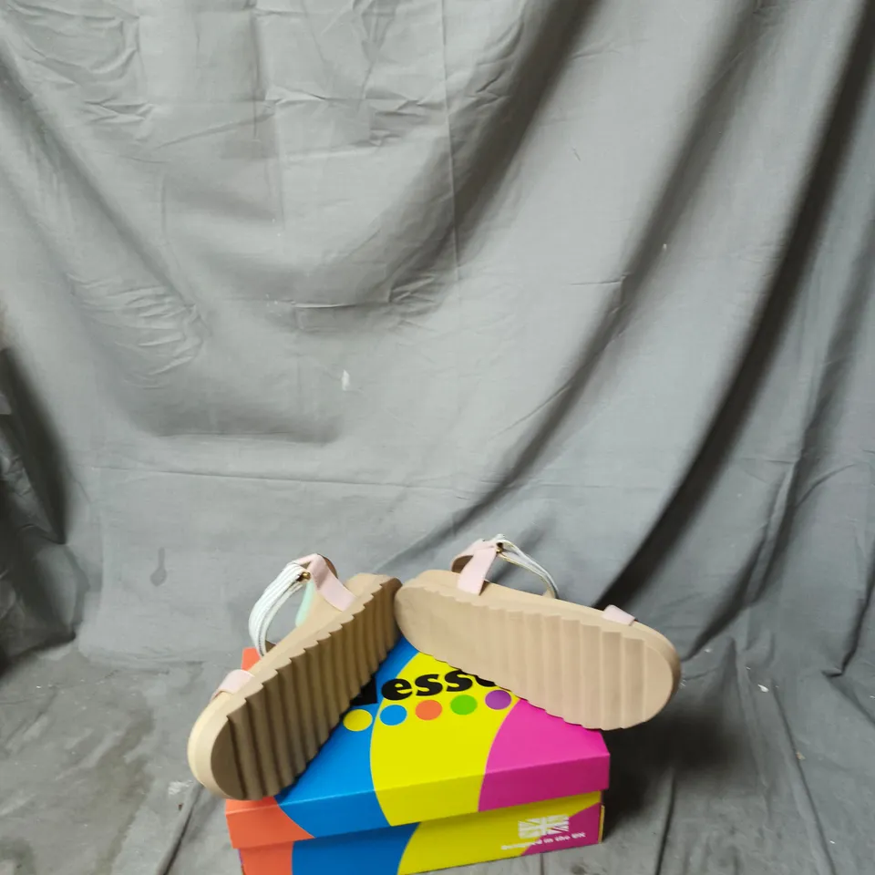 ADESSO AFRA LEATHER SANDAL UK 6