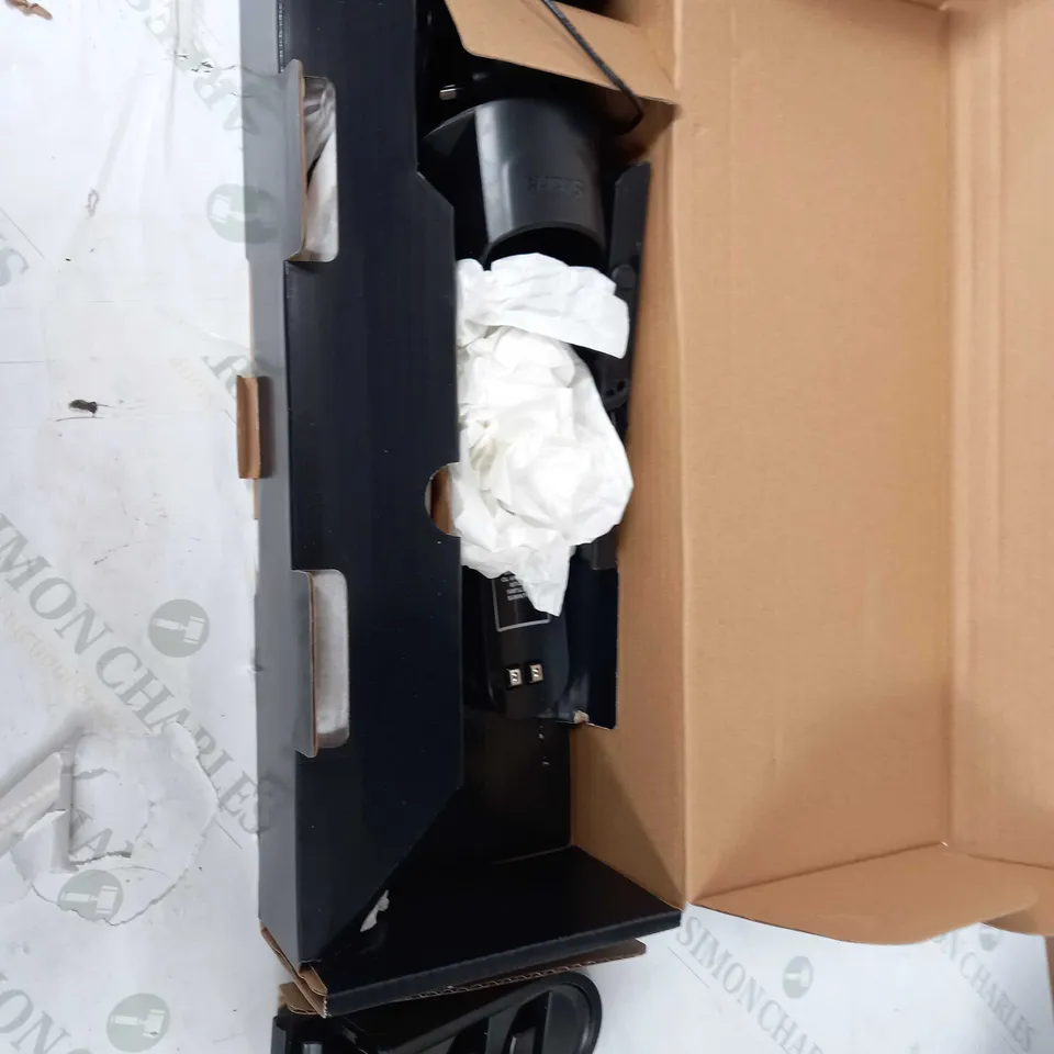 SHARK CORDLESS HANDHELD VACUUM CLEANER