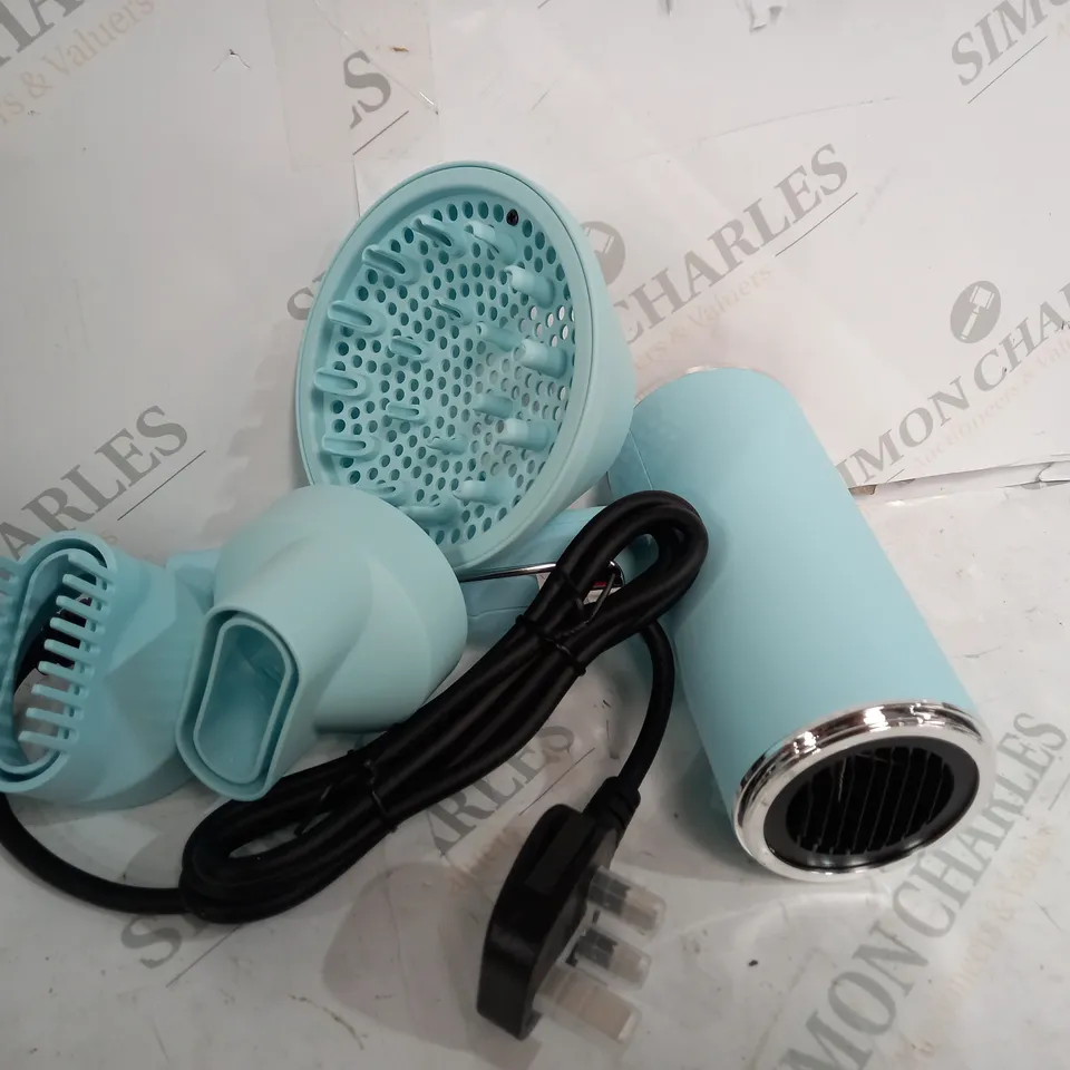 BOXED FUNTIN HAIRDRYER IN LIGHT BLUE