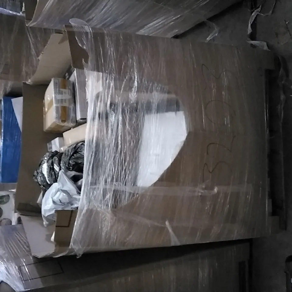 PALLET OF ASSORTED ITEMS INCLUDING CHILDREN'S QUEST CHILDREN'S DINOSAUR FOLDING CHAIR, HITECLIFE FRYING PAN, SANITARY PUMPS, OLARHIKE QUEEN SIZE AIR BED, SKYLIGHT NONSTICK WOK PAN, VARMHUS WALLPAPER 