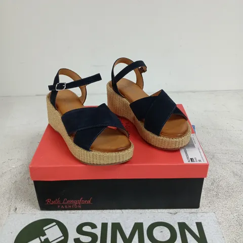 RUTH LANGSFORD LEATHER PLATFORM WEDGES NAVY SIZE 5