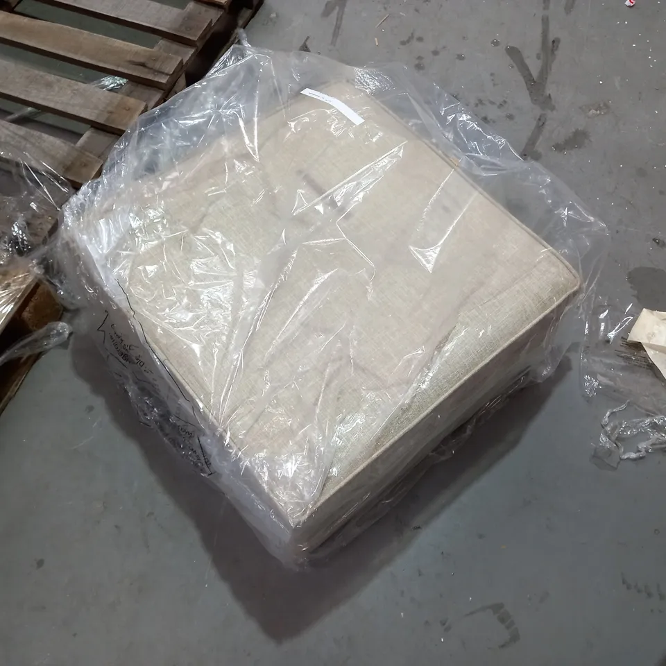 ALISON CORK SQUARE STORAGE STOOL