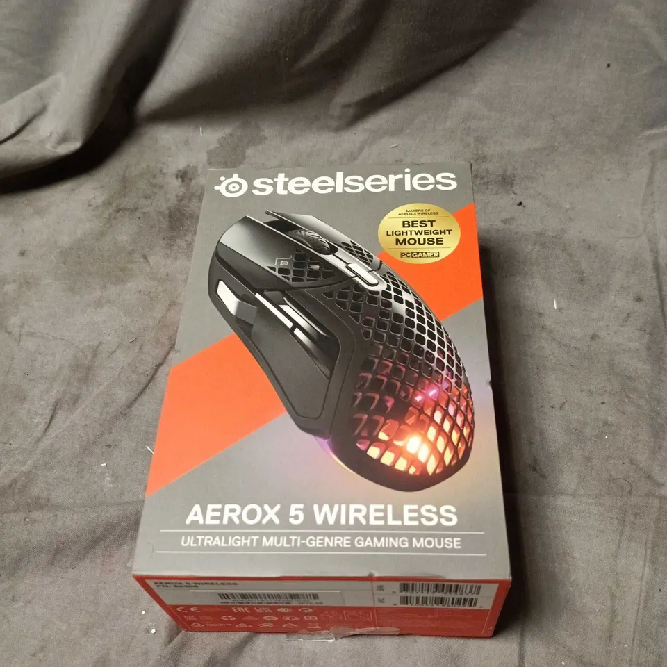 STEELSERIES AEROX 5 WIRELESS GAMING MOUSE, BOXED