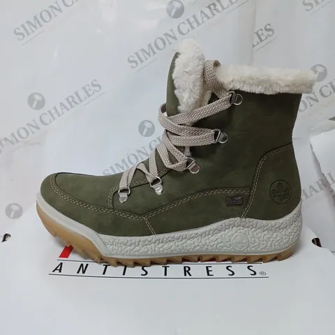 BOXED RIEKER ANTISTRESS HIKING BOOTS, KHAKI - SIZE 6