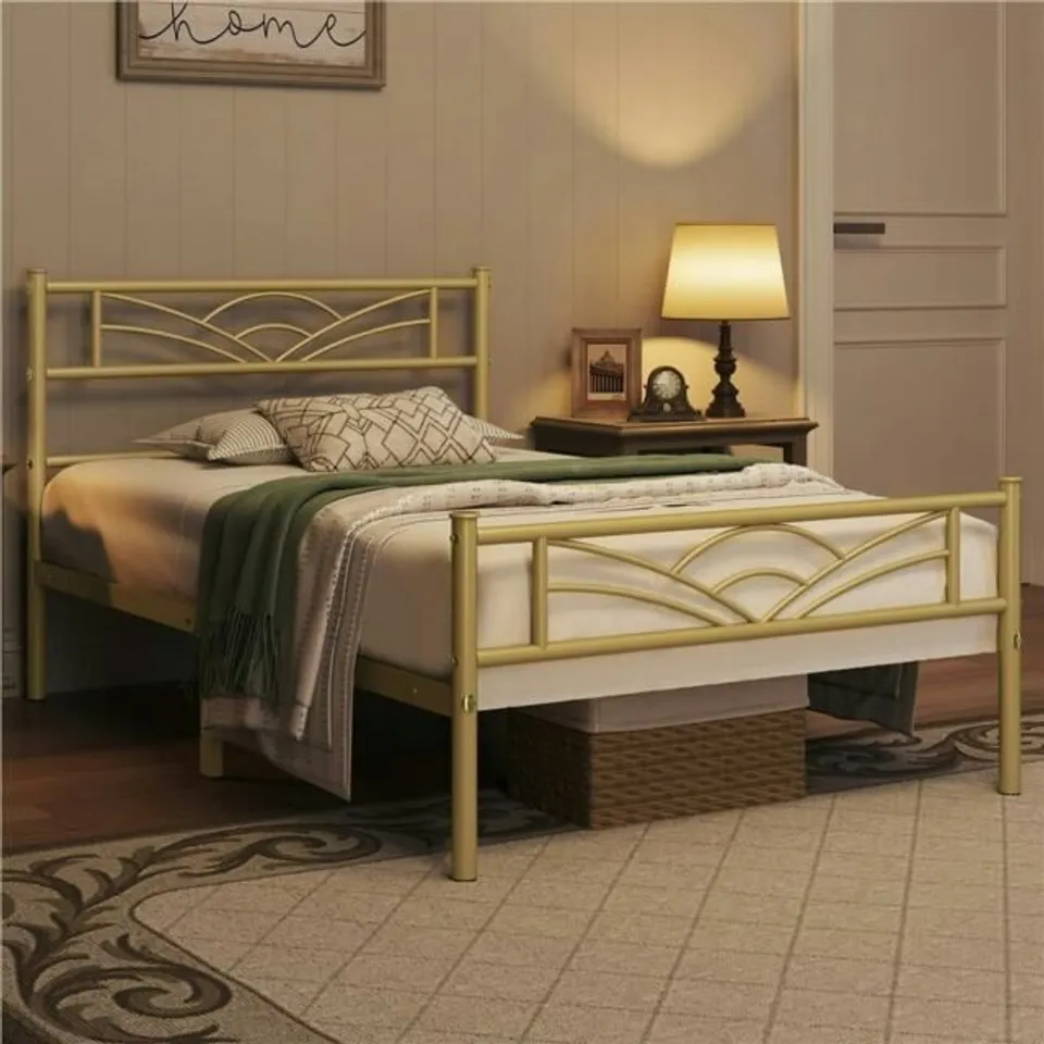 BOXED YAHEETECH 5FT KING BED FRAMES SLATTED METAL BED WITH CROWN-INSPIRED DESIGN HEADBOARD - GOLD (1 BOX)