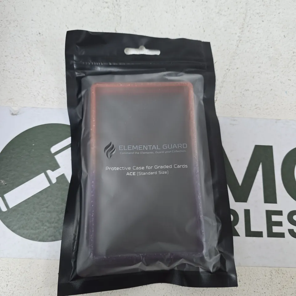 TOTE OF APPROXIMATELY 12 ASSORTED ITEMS TO INCLUDE: GRADE GUARD FOR ACE GRADED CARDS 