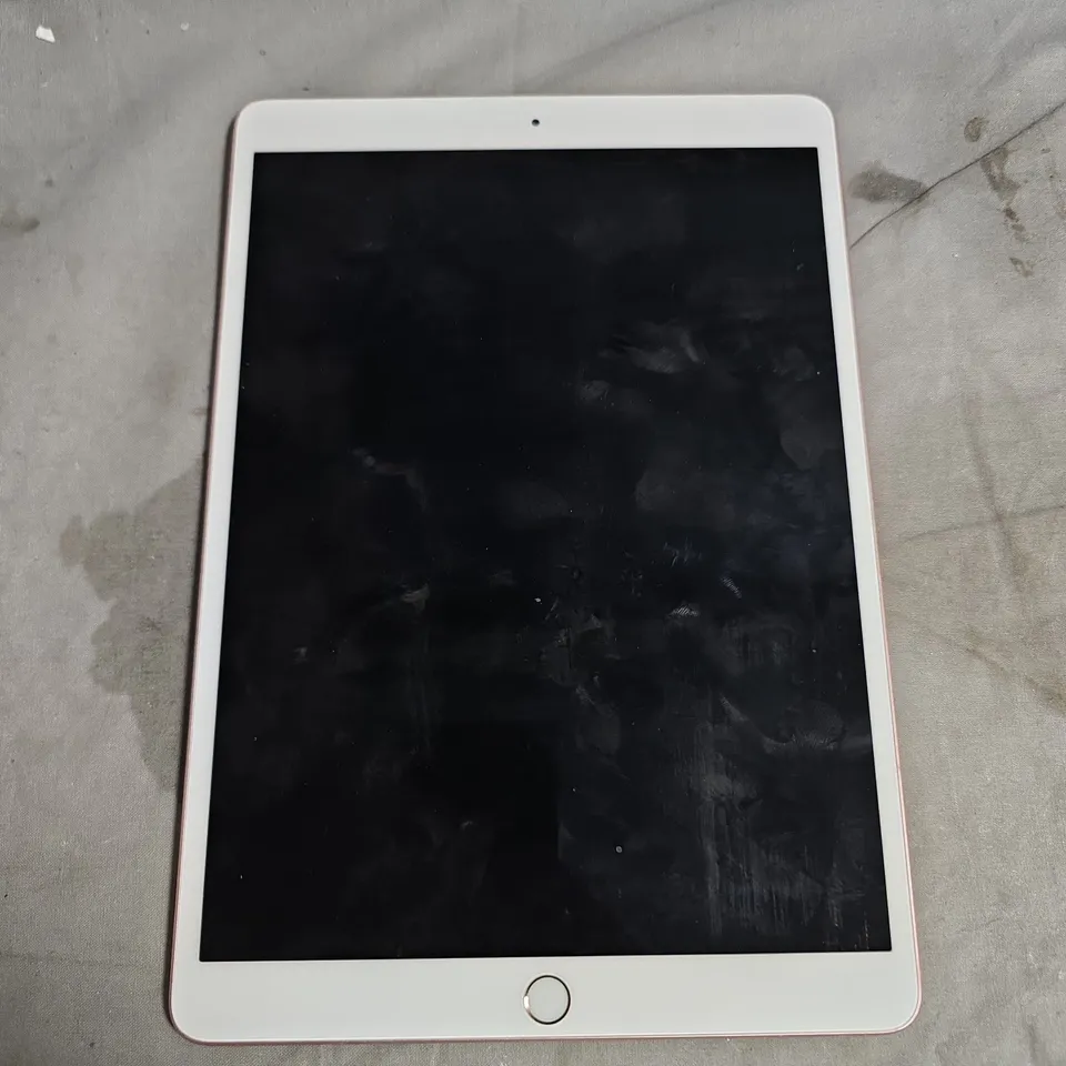 APPLE IPAD PRO A1701