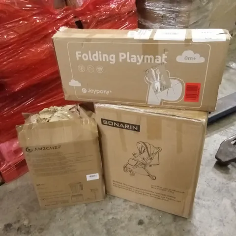 PALLET OF ASSORTED HOUSEHOLD GOODS AND PRODUCTS TO INCLUDE; PRAM, BLENDER, FOLDING PLAY MAT ETC