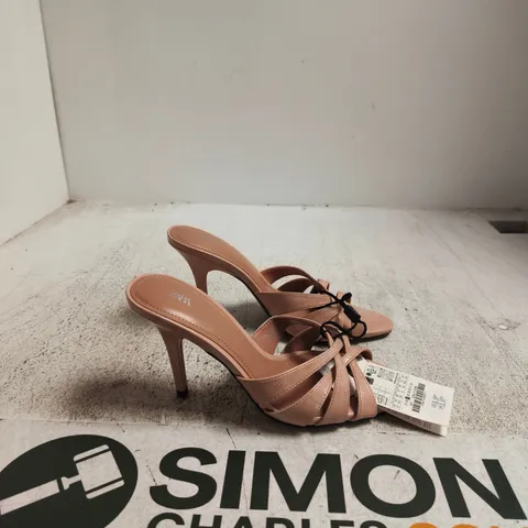 ZARA WOMEN’S NUDE PINK STRAPPY HIGH-HEELED SANDALS, UK 4 (US 6.5)
