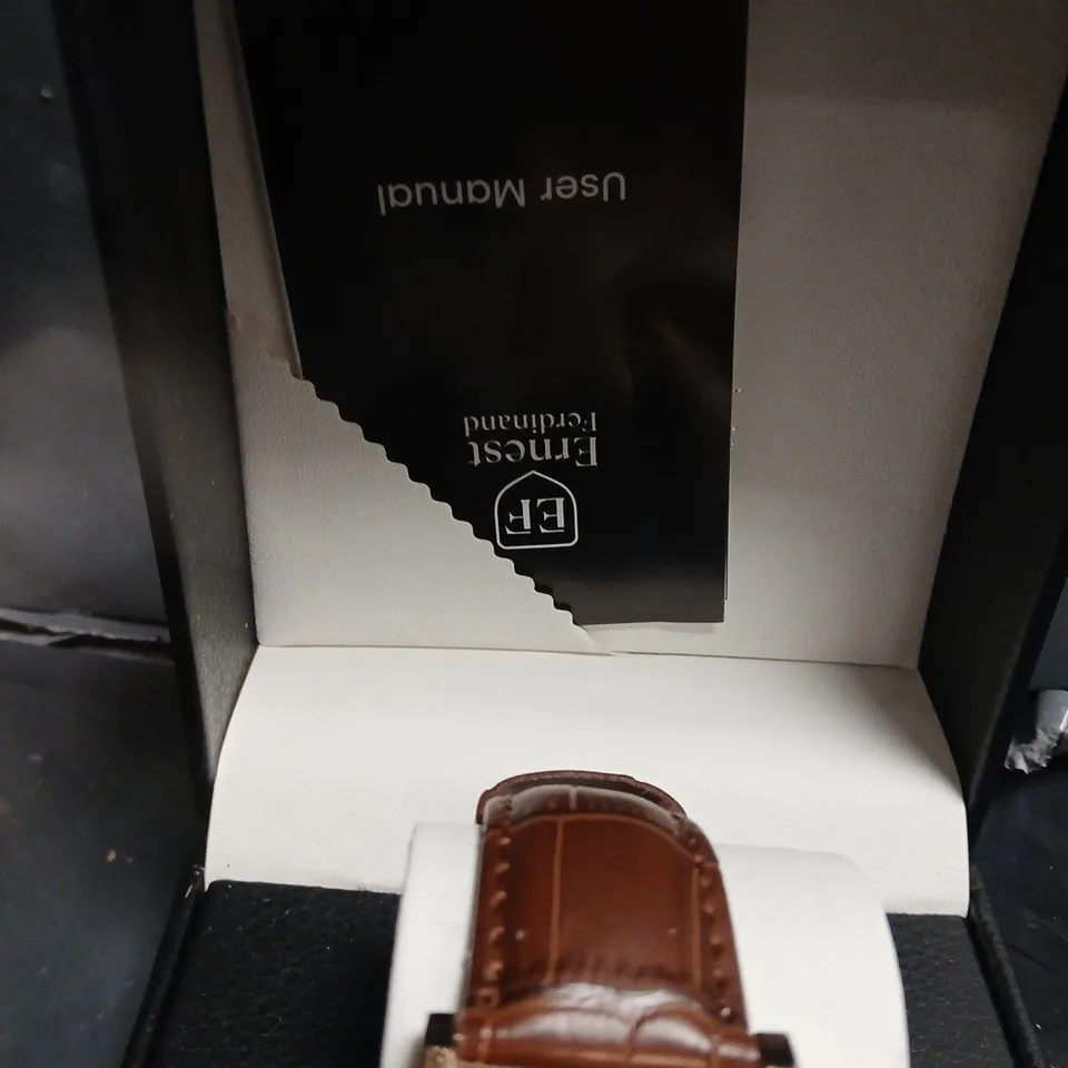 ERNEST FERDINAND QUARTZ WRISTWATCH – BROWN LEATHER STRAP