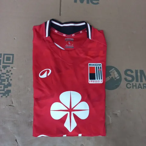RWDM BRUSSELS FOOTBALL JERSEY IN RED SIZE LARGE