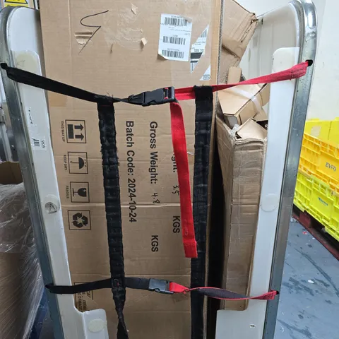 CAGE OF APPROXIMATELY 6 ASSORTED HOUSEHOLD ITEMS TO INCLUDE MIRRORS ETC