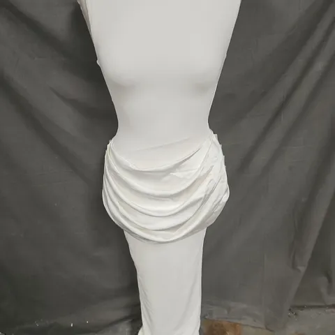WANDERDOLL EMAN MAXI DRESS IN WHITE SIZE XS