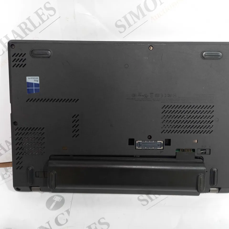 LENOVO X240 THINKPAD LAPTOP IN BLACK