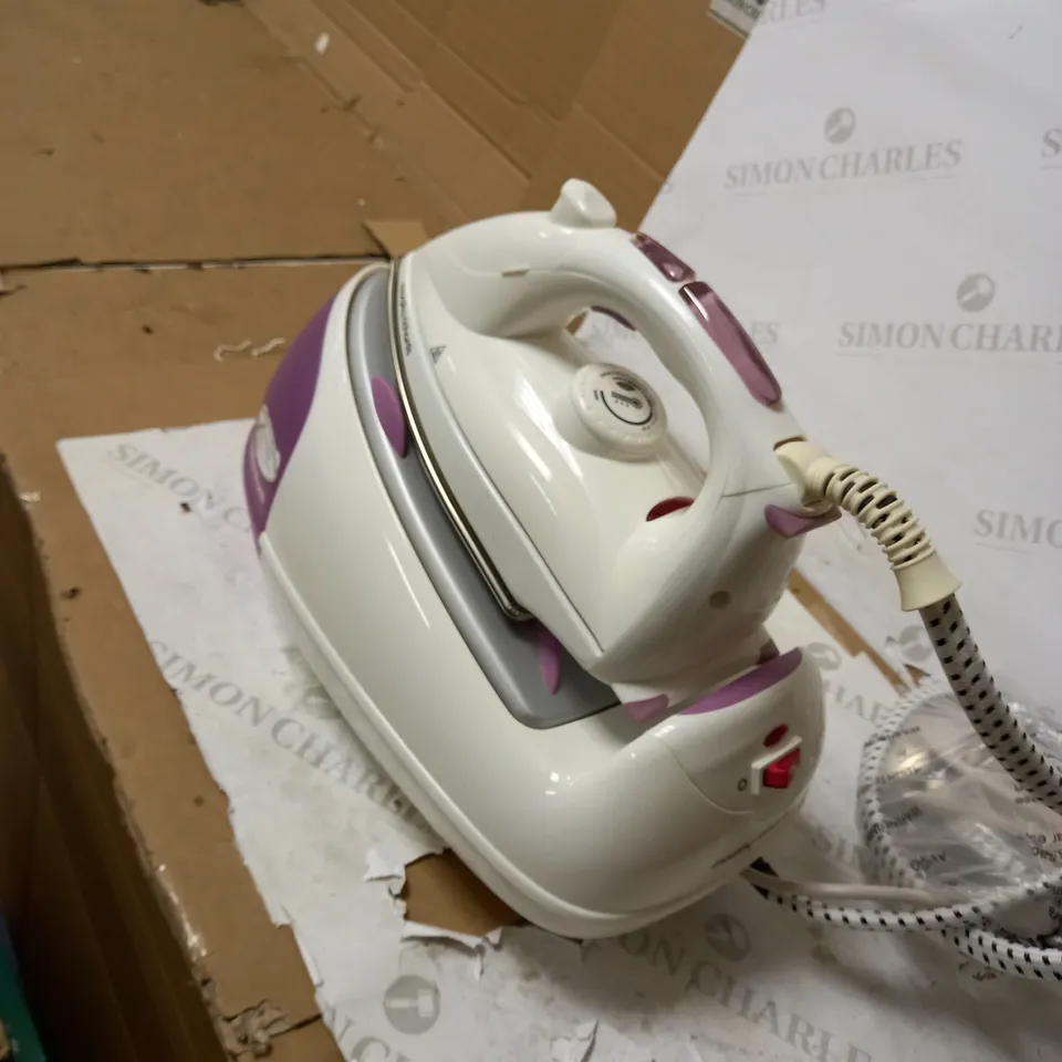 MORPHY RICHARDS JET STEAM GENERATOR IRON PINK/WHITE