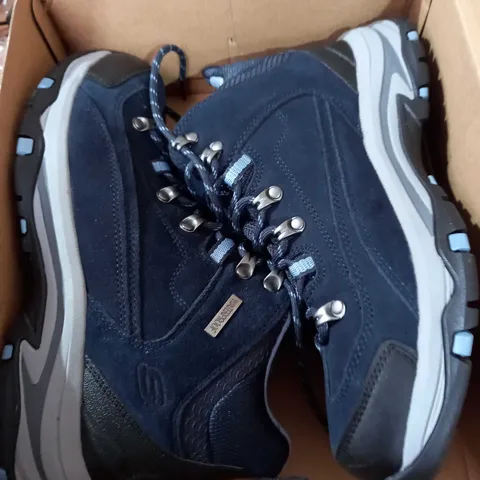 SKECHERS TREGO ALPINE TRAIL WATERPROOF BOOT SIZE UK 7