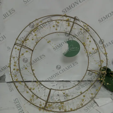 BOXED PRE-LIT GOLDEN DECORATION 