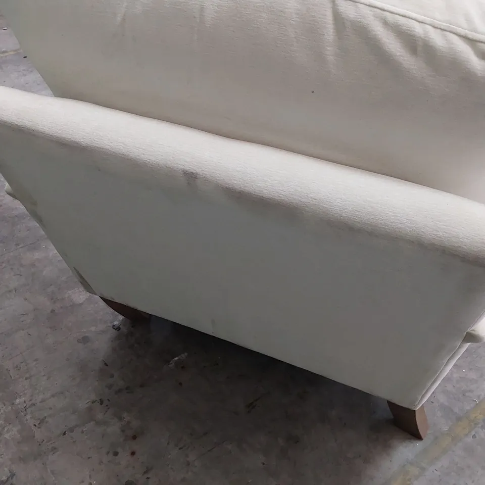 QUALITY BRITISH MADE LOUNGE Co EASY CHAIR NATURAL FABRIC