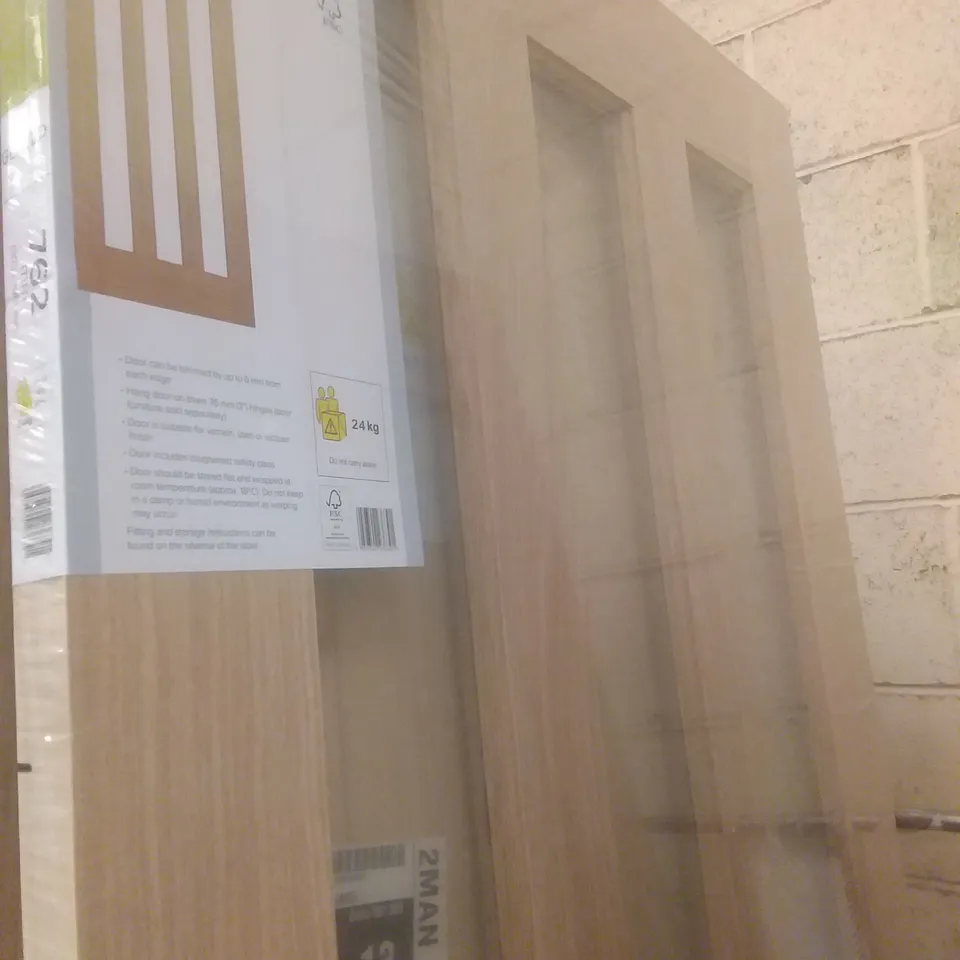 PINE 3 PANEL INTERNAL DOOR 198X76CM