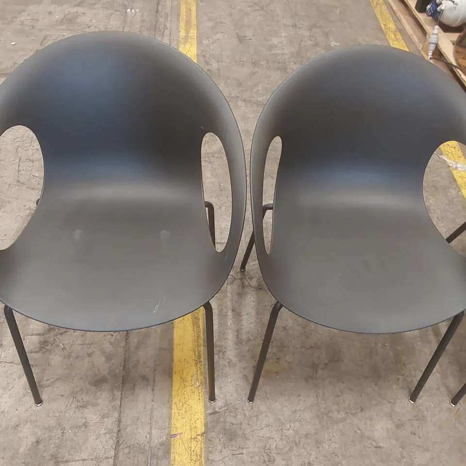 SET OF 3x PLASTIC TUB CHAIRS