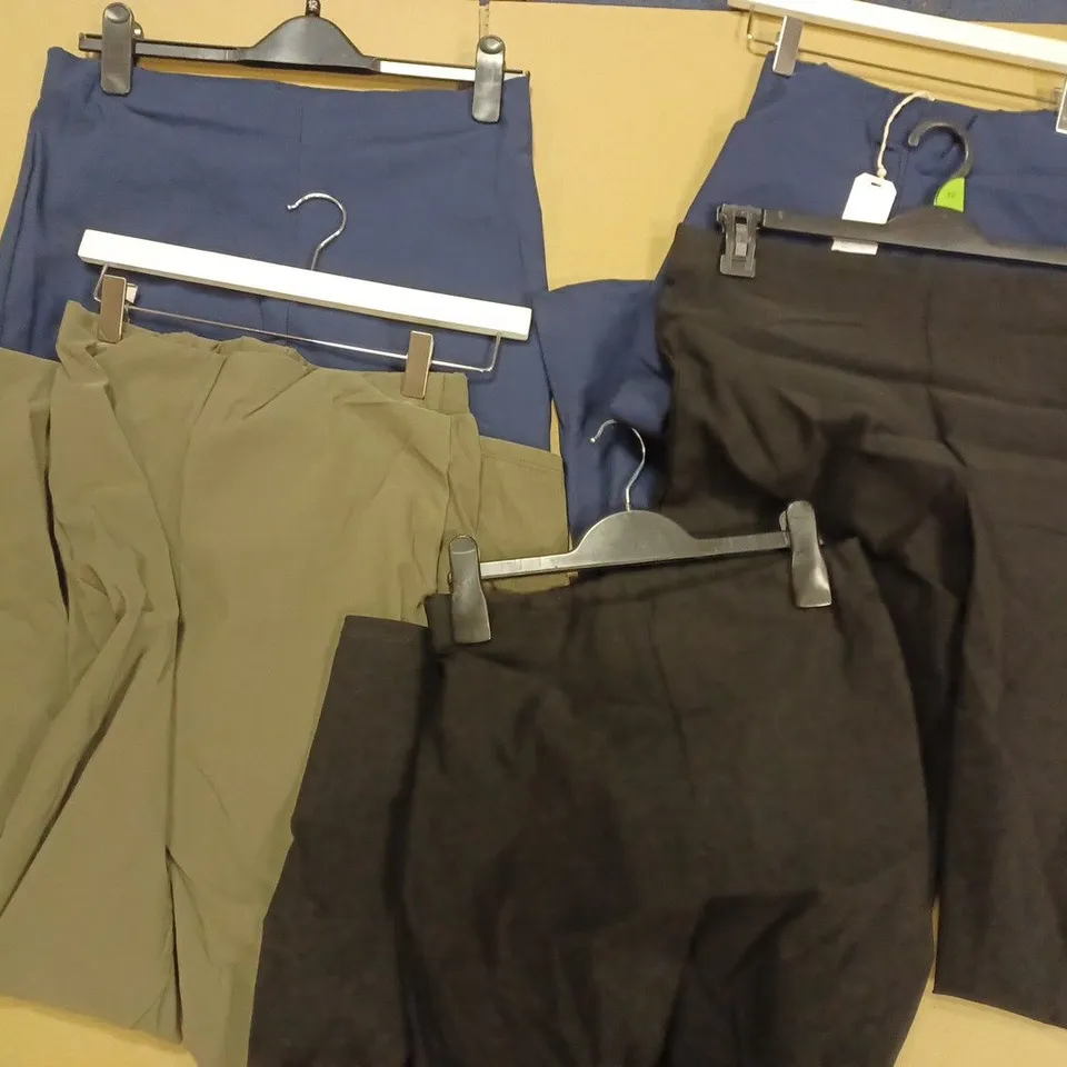 BOX OF APPROX 5 ASSORTED PAIRS OF MAISON DE NIMES TROUSERS IN VARIOUS SIZES AND COLOURS
