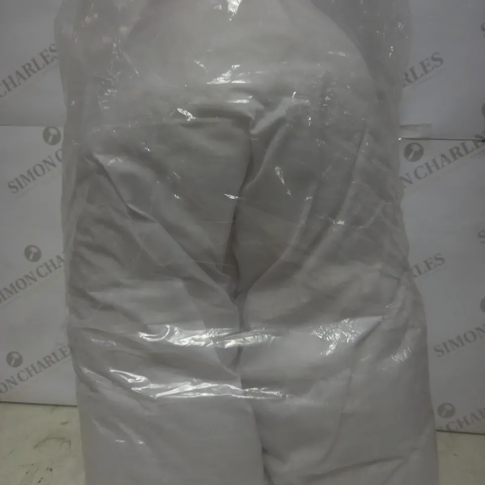 UNBRANDED LONG STRECH CUSHION