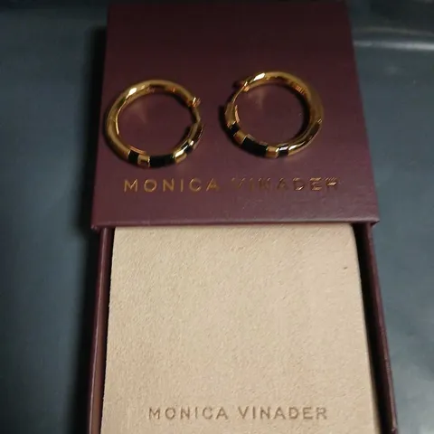 MONICA VINADER GOLD TONE HOOP EARRINGS – BOXED