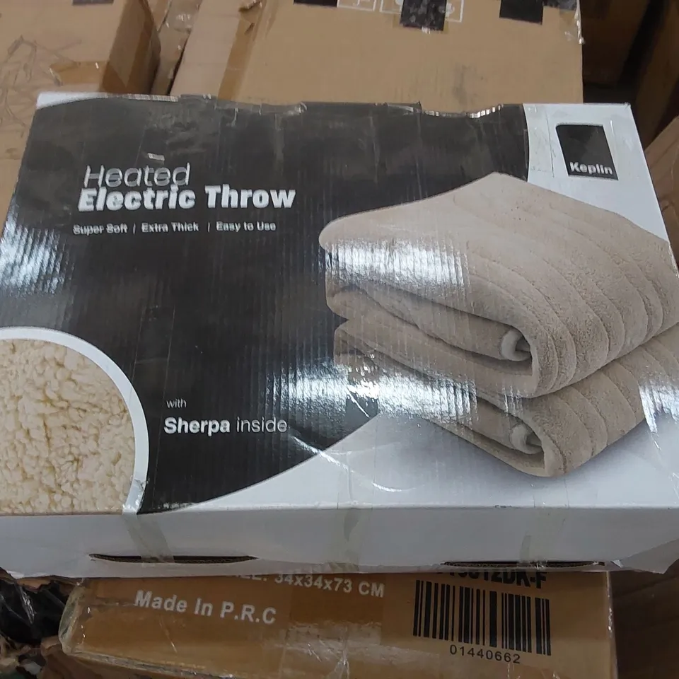 BOXED KEPLIN ELECTRIC HEATED THROW