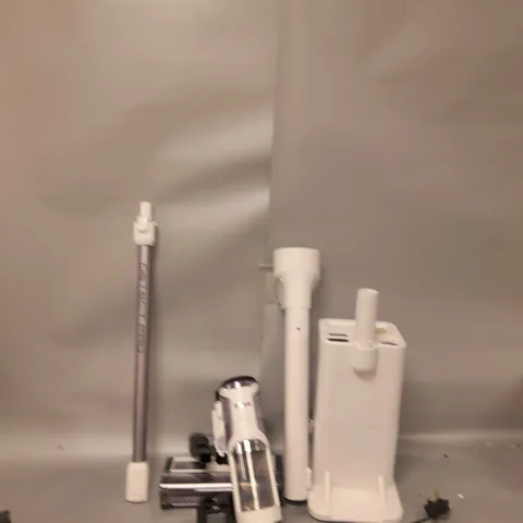 SHARK CORDLESS DETECT PRO VACUUM CLEANER