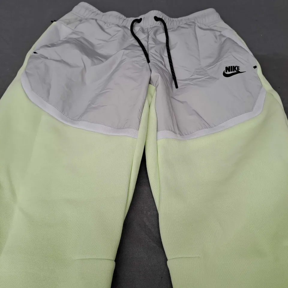 NIKE TRACK SUIT PANTS ON LIME & GREY - XS