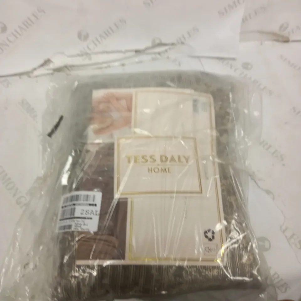 TESS DAILY LUX DUVET SET - SUPER KING - NATURAL  RRP £152