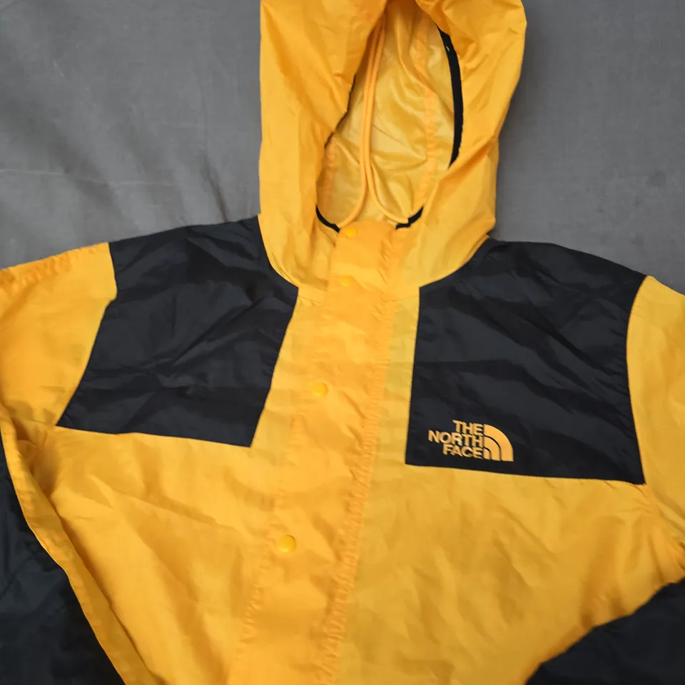 THE NORTH FACE COLOUR-BLOCK RAIN JACKET – SMALL