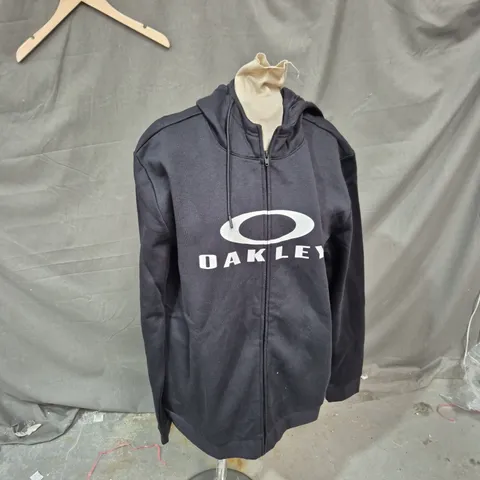 OAKLEY BLACK ZIP HOODIE WITH LOGO – SIZE XL
