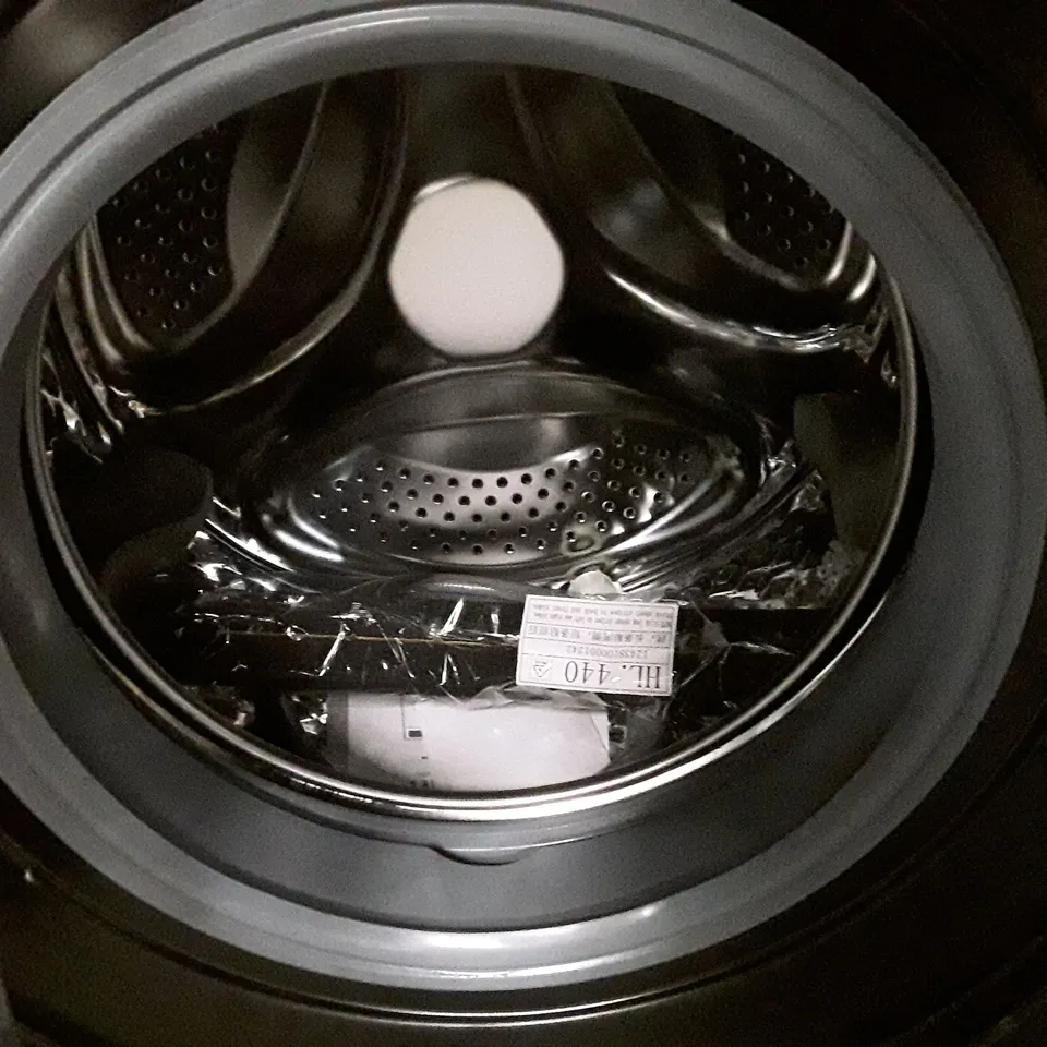 SWAN SW75130B 9KG LOAD, 1400 SPIN FREESTANDING WASHING MACHINE - BLACK