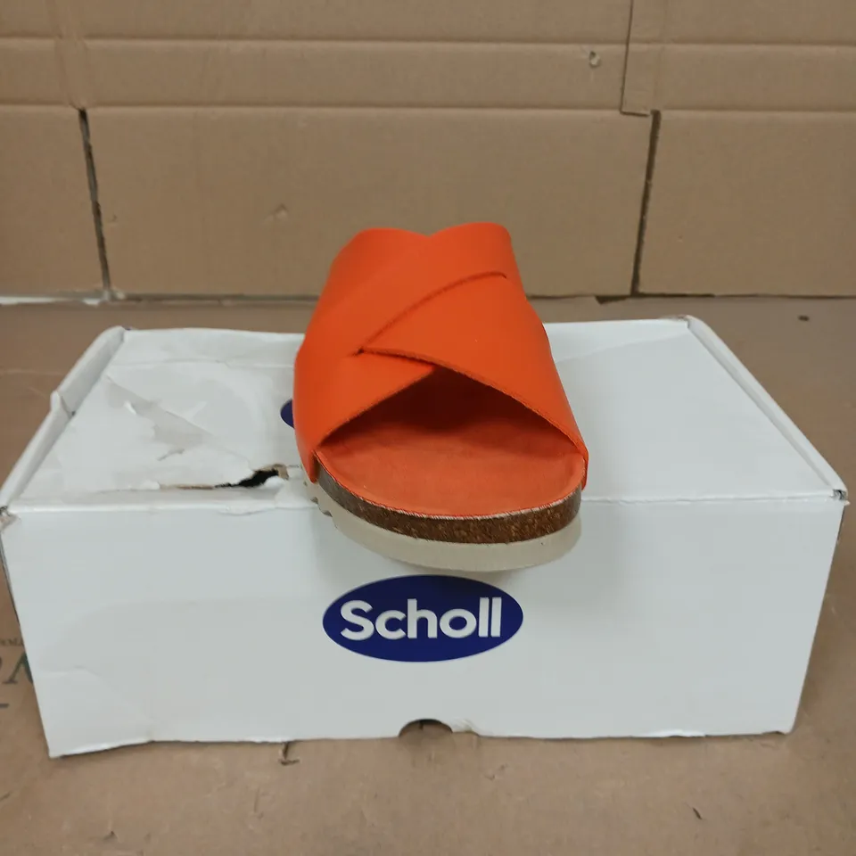 SCHOLL VIVIAN SANDALS ORANGE SIZE 6.5