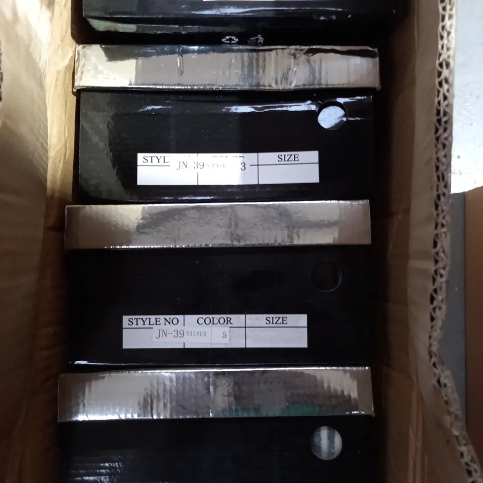 APPROXIMATELY 11 BOXED PAIR OF KELSI SANDALS IN VARIOUS SIZES TO INCLUDE SIZE 6