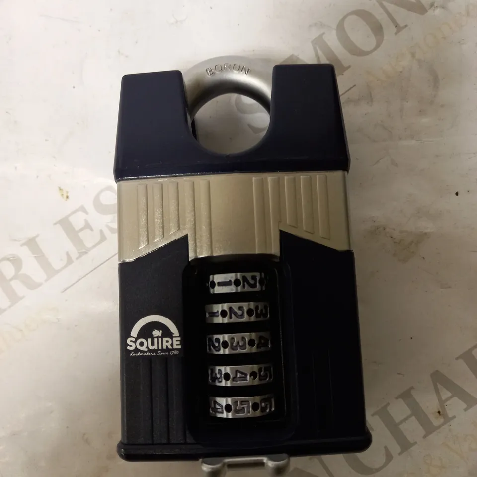 SQUIRE HENRY WARRIOR 5 WHEEL CLOSED SHACKLE COMBINATION PADLOCK, 65 MM