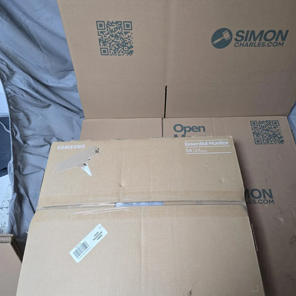 SAMSUNG ESSENTIAL MONITOR S4 24-INCH – OPEN BOX