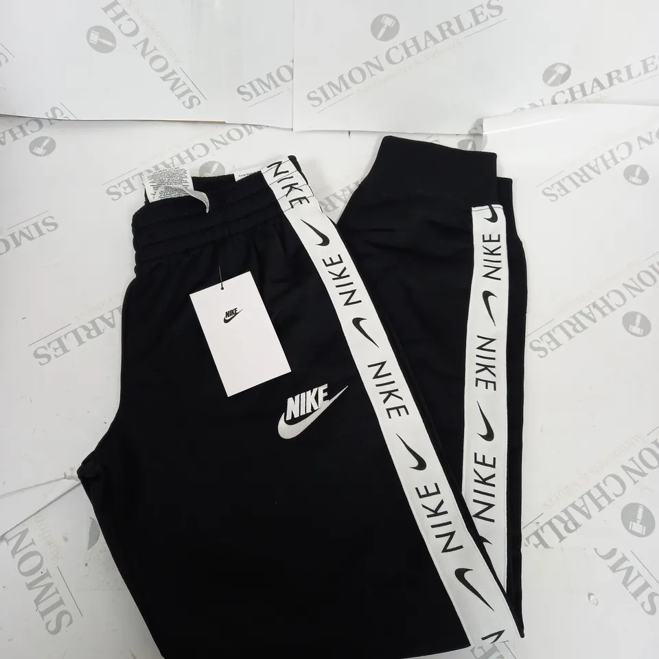 NIKE LOGO TRACKSUIT BOTTOMS SIZE L - GIRLS
