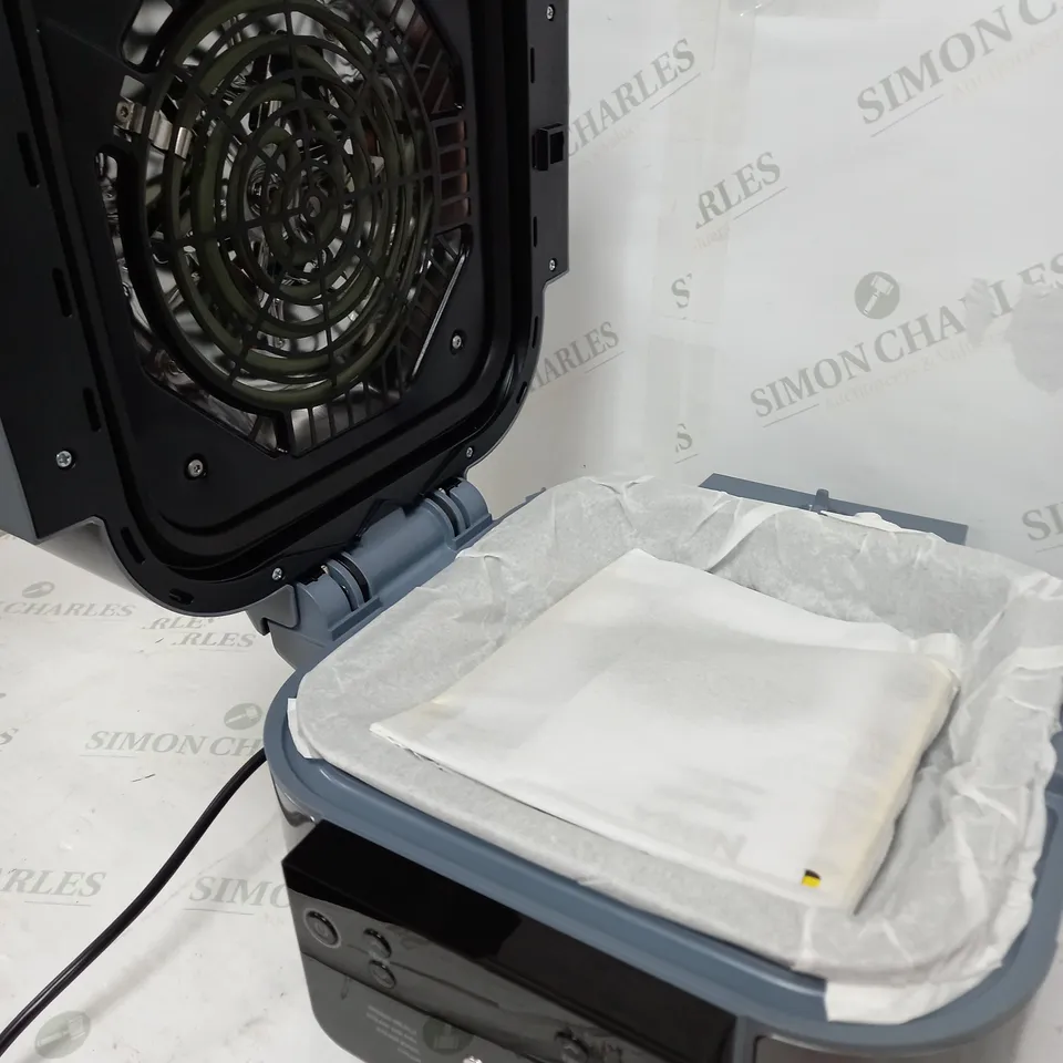 BOXED NINJA SPEEDI 10-IN-1 5.7L RAPID-COOKER & AIR FRYER ON400UK