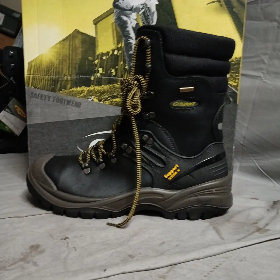 GRISPORT DYNAMITE AMG040BK BLACK SAFETY BOOTS – UK 11