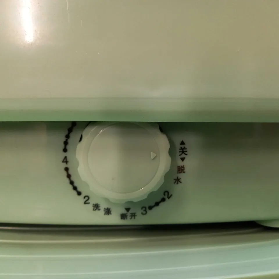DESIGNER GREEN PORTABLE/TABLE TOP WASHING MACHINE
