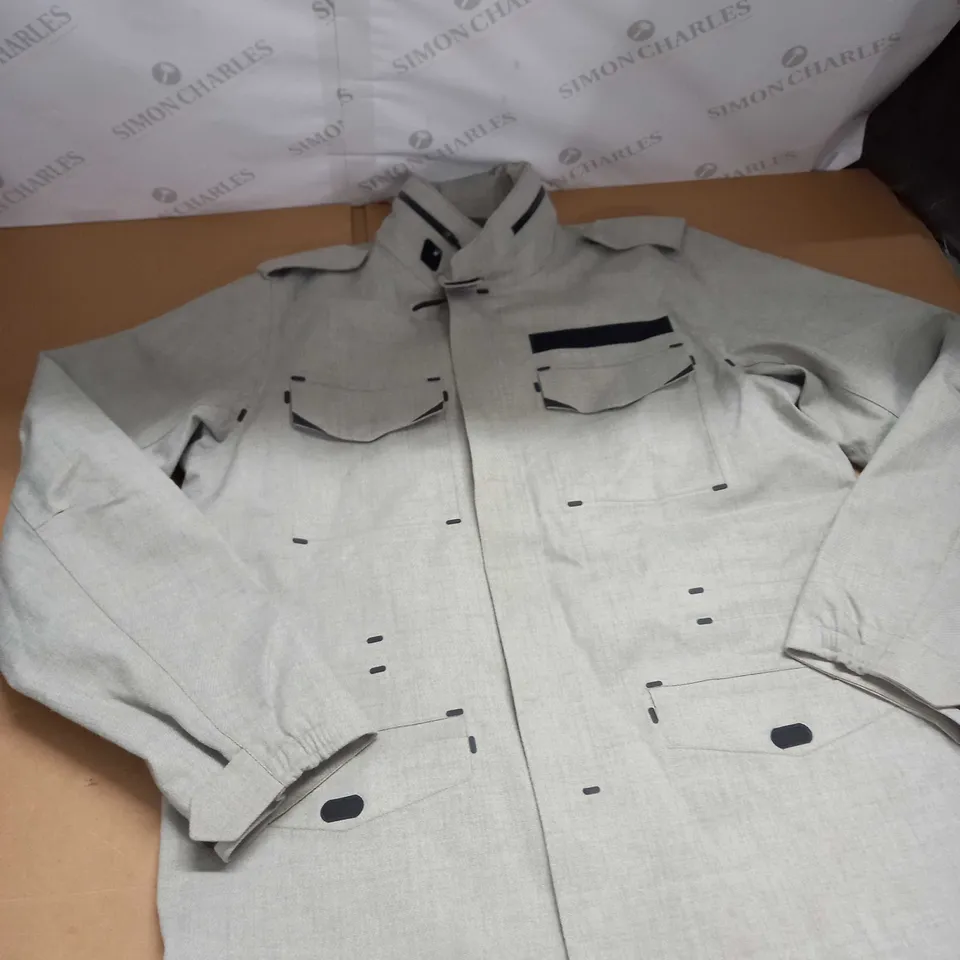 NIKE CASUAL ZIPPED JACKET SIZE L